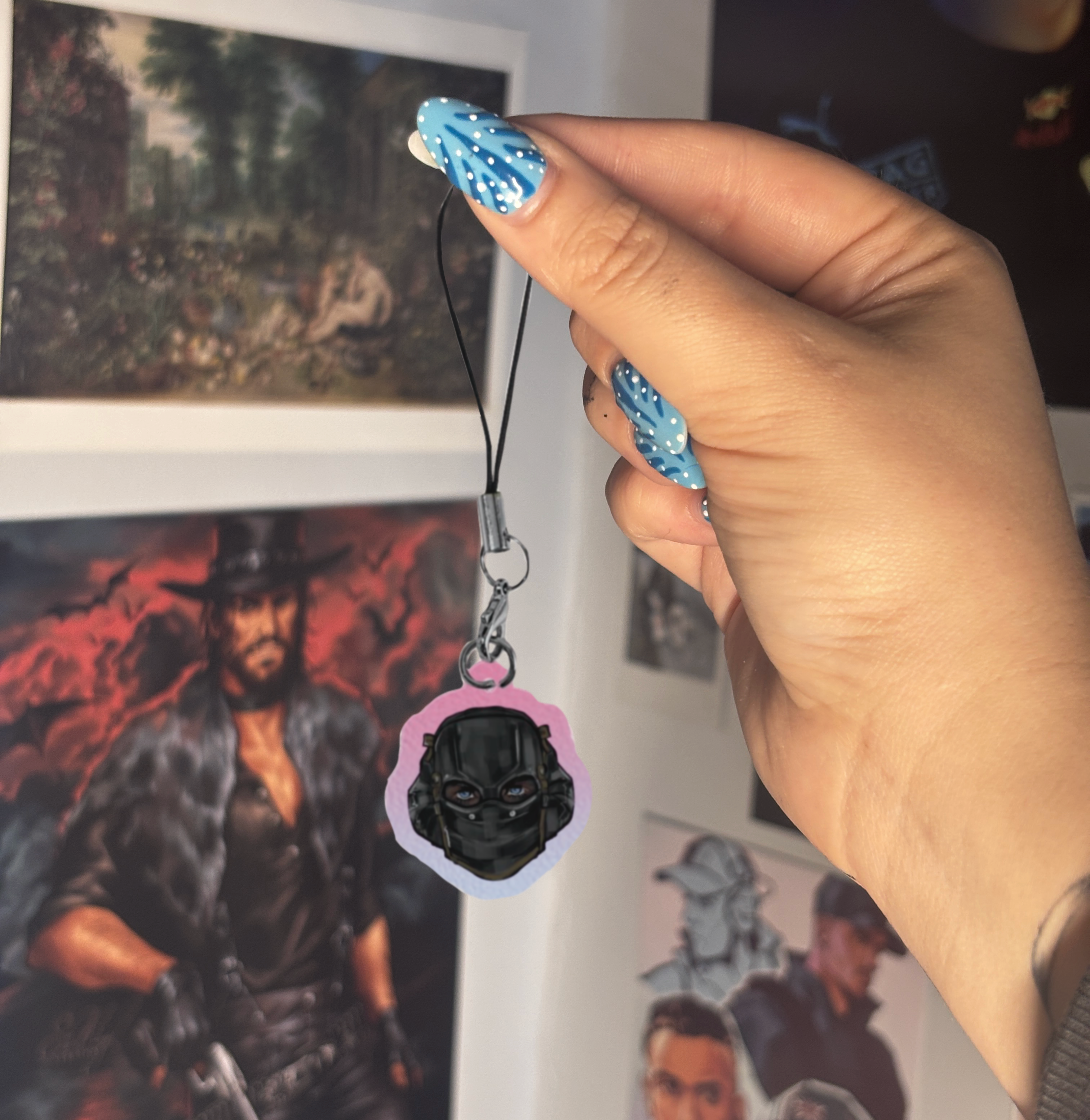 CALL OF DUTY PHONE CHARMS