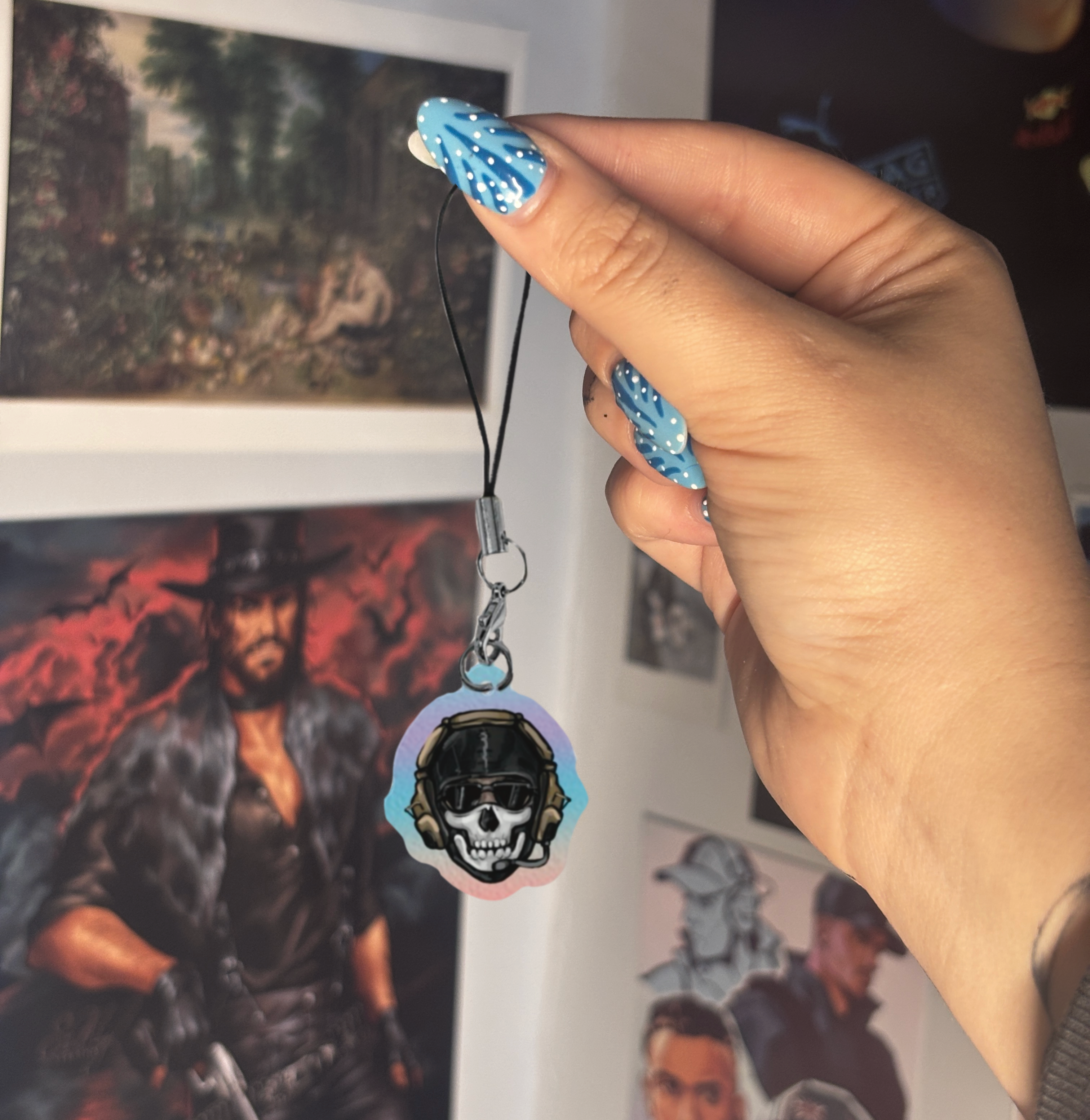 CALL OF DUTY PHONE CHARMS