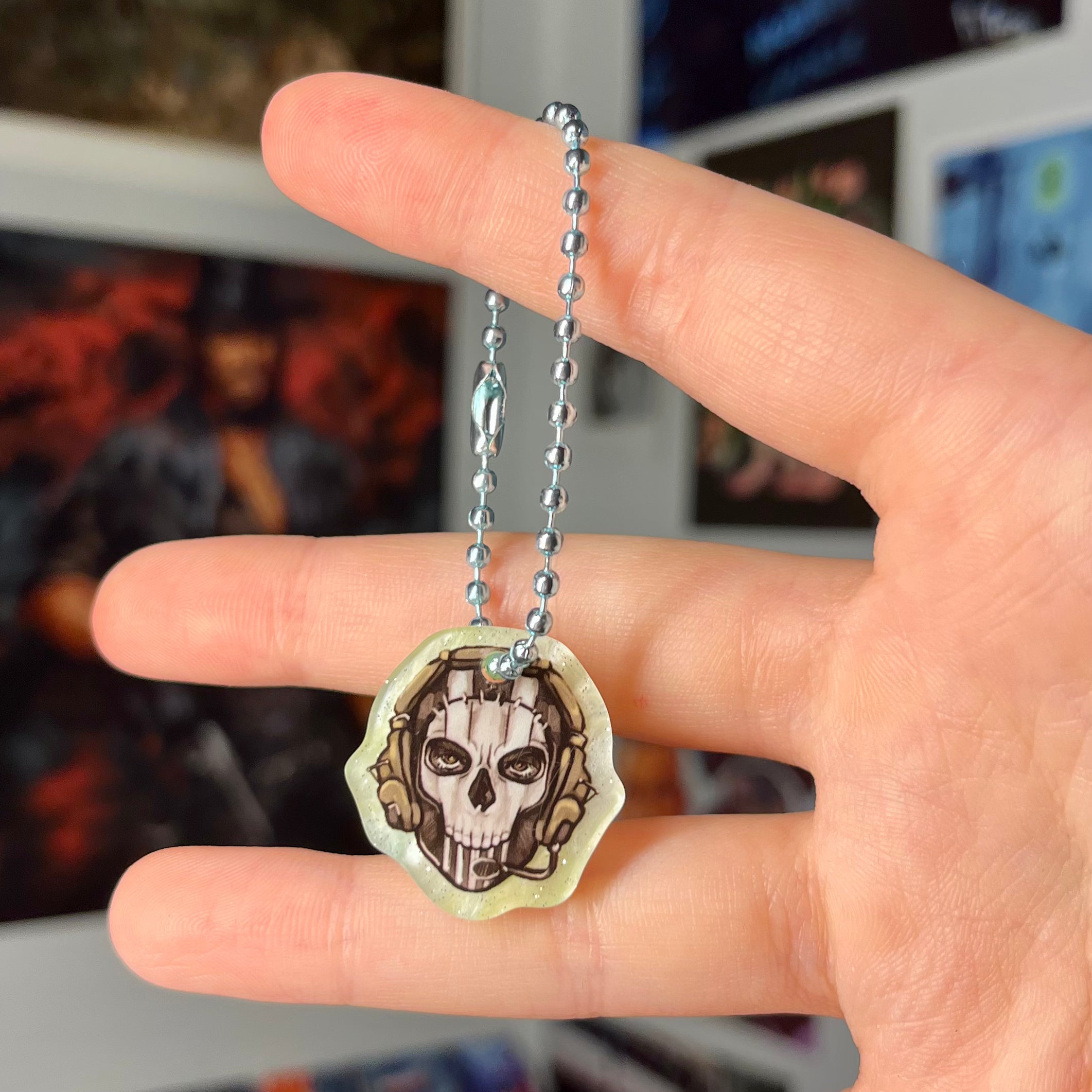 CALL OF DUTY PHONE CHARMS