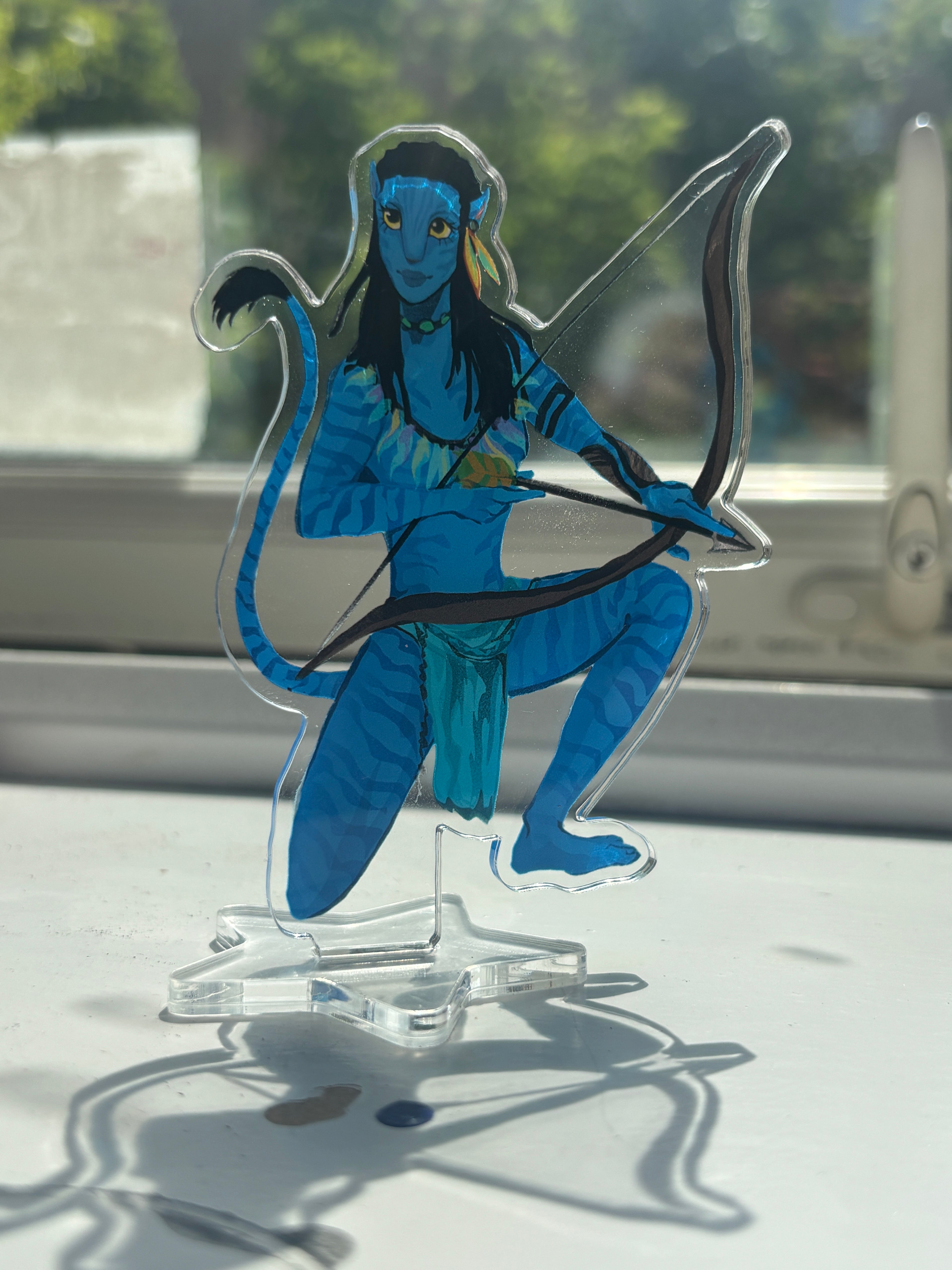 NEYTIRI STANDEE